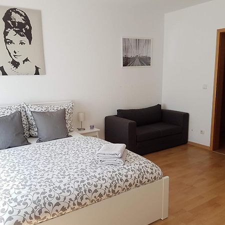 Studio Dresden Neustadt & Parking Eksteriør bilde